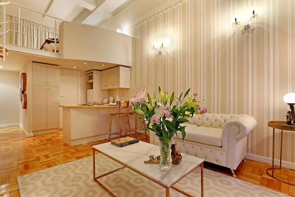 Afribode Old Mutual Apartments - Acacia Place ケープタウン