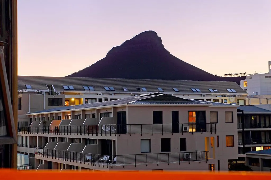 Afribode Old Mutual Apartments - Acacia Place ケープタウン